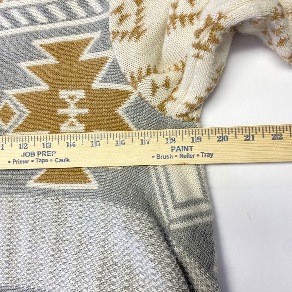 Hippie Rose Cardigan Sweater Womens Small Gray Tan Aztec Western Waterfall Boho - Picture 9 of 11
